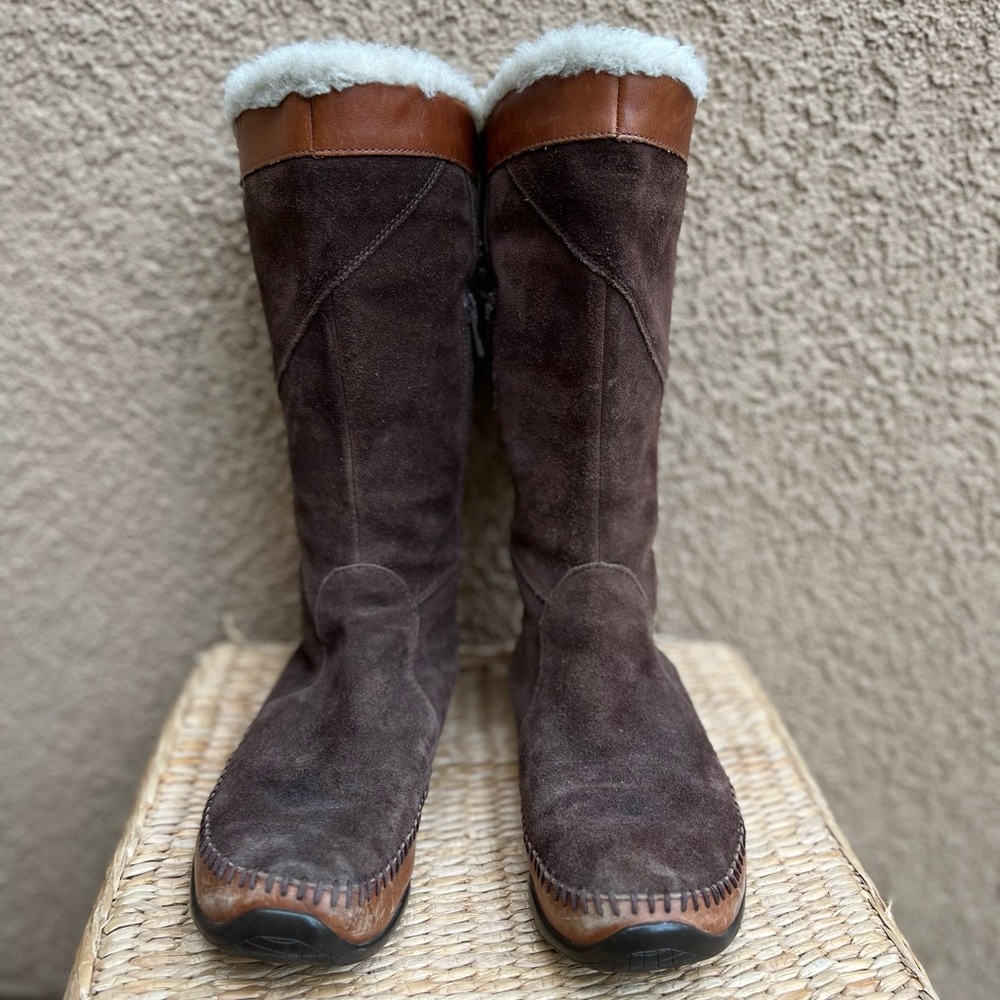 The North Face Janey Women Brown Moccasin boots W 6.5- calf length